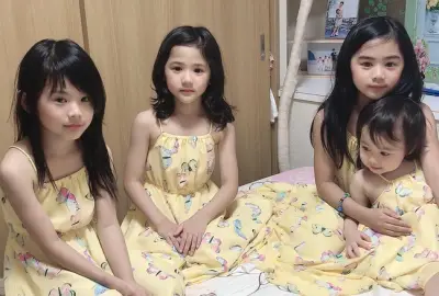 Mẹ Việt 10 năm sinh 4 con gái, nhìn gương mặt của các bé nhiều người tấm tắc: “Nhà máy sản xuất hot girl là đây”